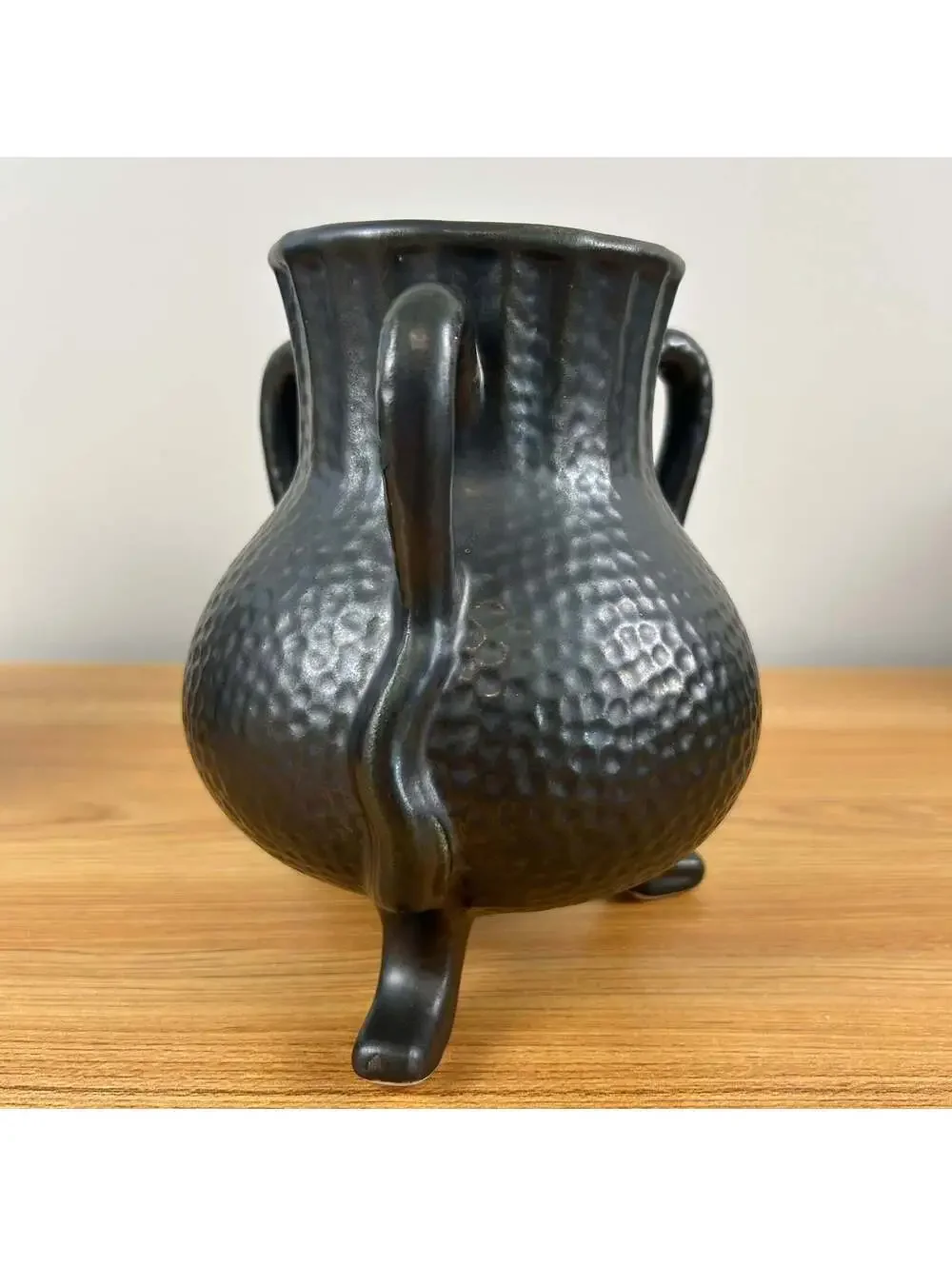 Camark Art Pottery Black Gun Metal Glaze Dimpled Surface 3 Legged Handled Vase